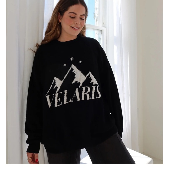 Velaris ACOTAR Sweater - Picture 5 of 5